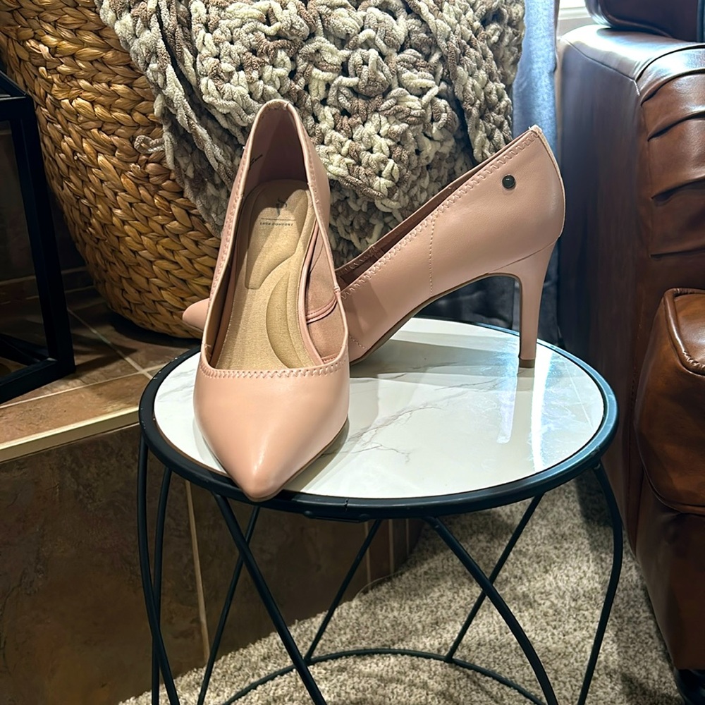 Vera Wang High Heels